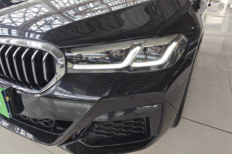 Used BMW 5 Series 2022 Second Facelift 530Li Leading Edition M Sport Package Left Front Headlight