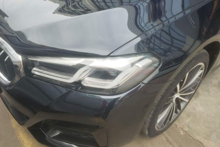 Used BMW 5 Series 2022 Restyled 530Li Leading Edition M Sport Package Left Front Headlight