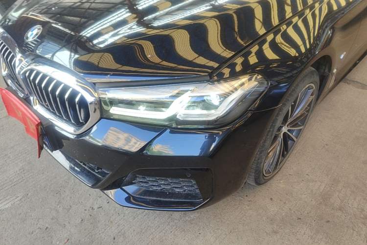Used BMW 5 Series 2022 Restyled 530Li Leading Edition M Sport Package Left Front Headlight