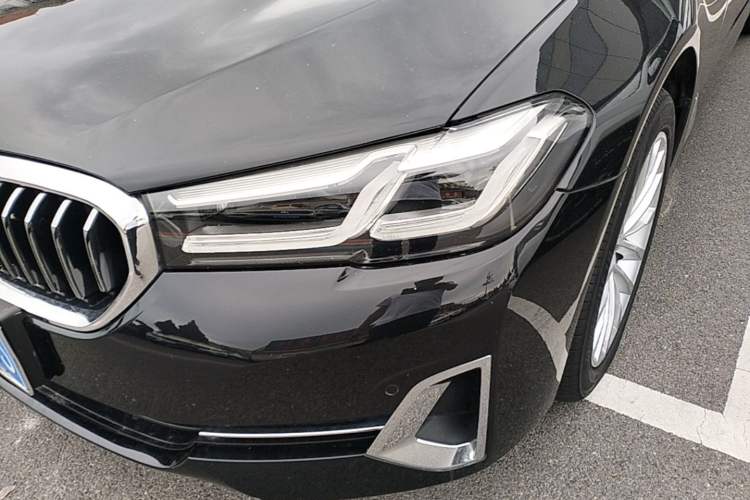 Used BMW 5 Series 2022 Restyled 525Li Luxury Package Left Front Headlight