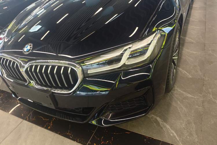 Used BMW 5 Series 2022 Restyled 530Li Leading Edition M Sport Package Left Front Headlight