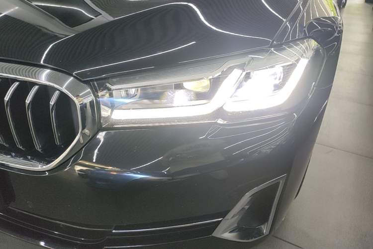 Used BMW 5 Series 2022 Second Facelift 530Li Leading Edition Luxury Package Left Front Headlight