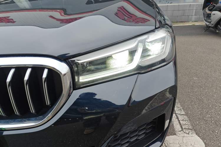 Used BMW 5 Series 2022 Second Facelift 530Li Leading Edition M Sport Package Left Front Headlight