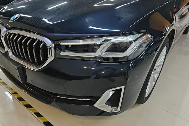 Used BMW 5 Series 2022 Restyled 525Li Luxury Package Left Front Headlight