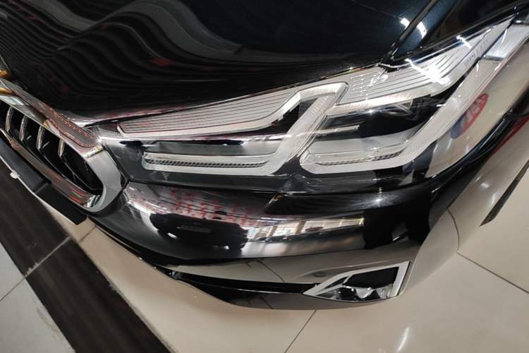 Used BMW 5 Series 2022 Second Facelift 530Li Leading Edition Luxury Package Left Front Headlight