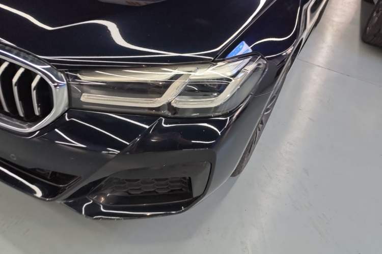 Used BMW 5 Series 2022 Second Facelift 530Li Leading Edition M Sport Package Left Front Headlight
