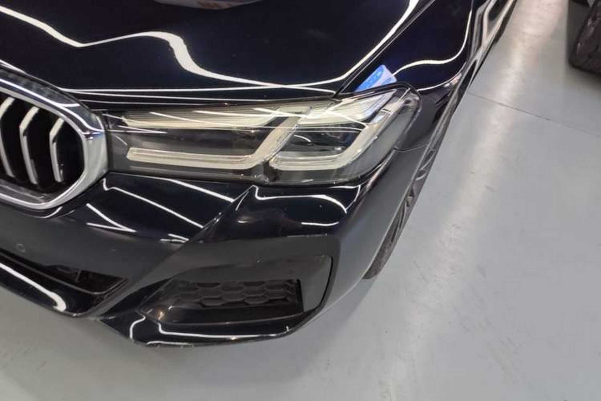 Used BMW 5 Series 2022 Second Facelift 530Li Leading Edition M Sport Package Left Front Headlight