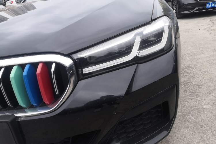Used BMW 5 Series 2022 Restyled 530Li Leading Edition M Sport Package Left Front Headlight