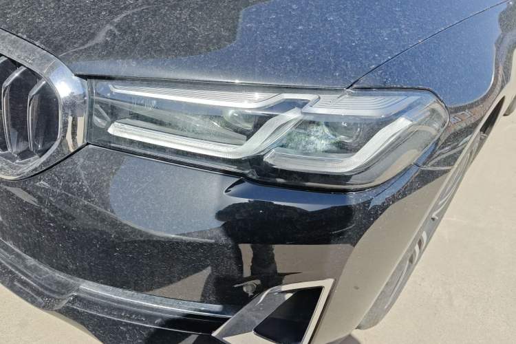 Used BMW 5 Series 2022 Updated 530Li Leading Edition Luxury Package Left Front Headlight