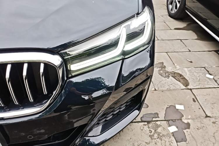 Used BMW 5 Series 2022 Restyled 525Li M Sport Package Left Front Headlight