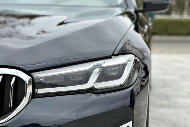 Used BMW 5 Series 2022 Updated 530Li Leading Edition Luxury Package Left Front Headlight