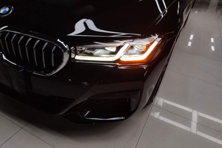 Used BMW 5 Series 2022 Restyled 525Li M Sport Package Left Front Headlight