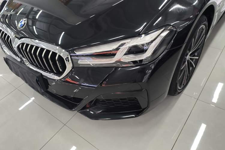 Used BMW 5 Series 2022 Restyled 530Li Leading Edition M Sport Package Left Front Headlight