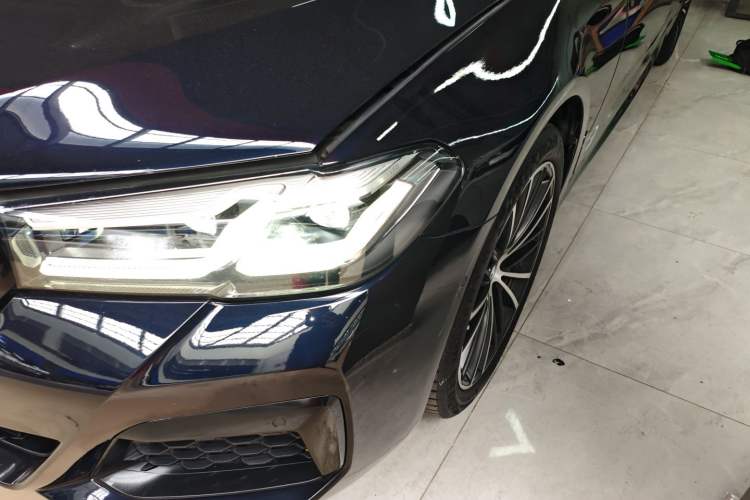 Used BMW 5 Series 2022 Restyled 530Li Leading Edition M Sport Package Left Front Headlight
