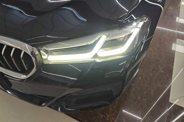 Used BMW 5 Series 2022 Restyled 525Li M Sport Package Left Front Headlight
