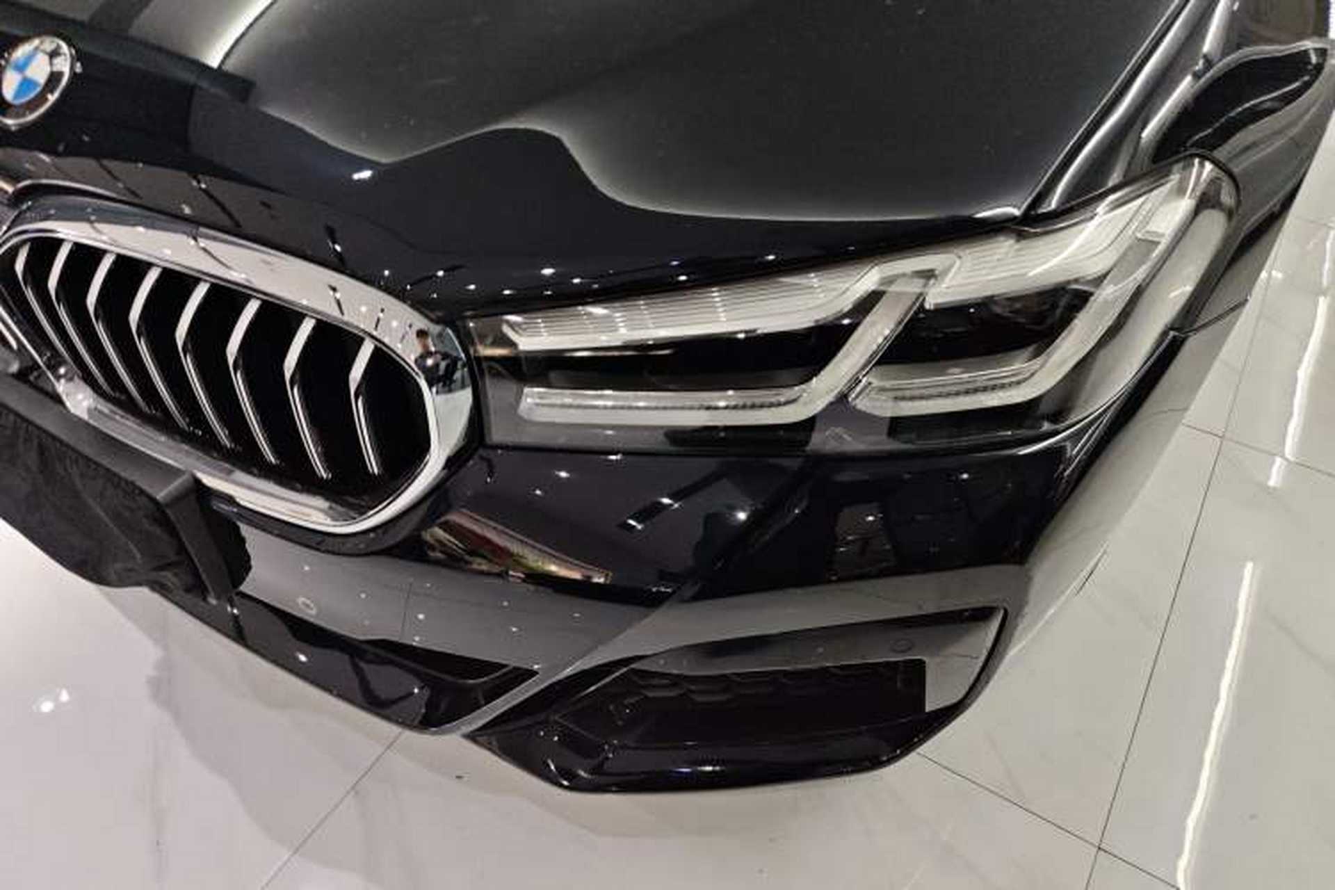 Used BMW 5 Series 2022 Second Facelift 530Li Luxury Version M Sport Package Left Front Headlight