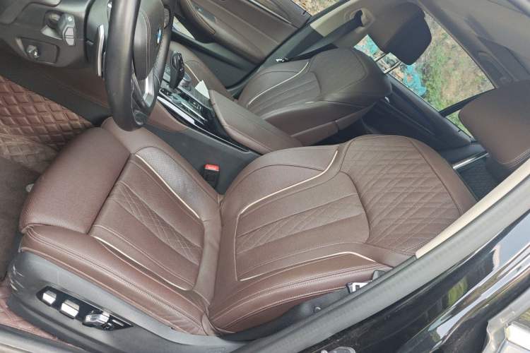 Used BMW 5 Series 2022 Revised Version 3 530Li Luxury Edition Premium Package Left Front Seat