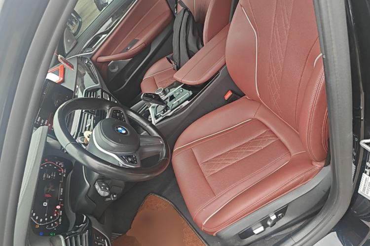 Used BMW 5 Series 2022 Restyled 525Li M Sport Package Left Front Seat