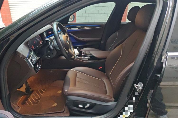 Used BMW 5 Series 2022 Restyled 525Li M Sport Package Left Front Seat