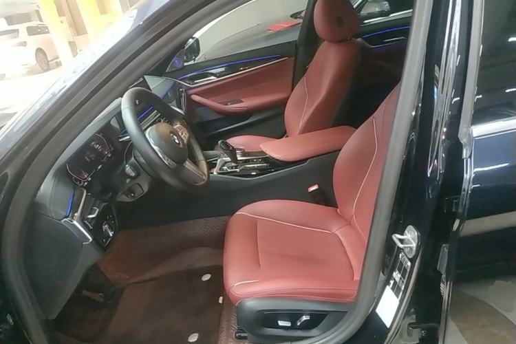 Used BMW 5 Series 2022 Second Facelift 525Li M Sport Package Left Front Seat