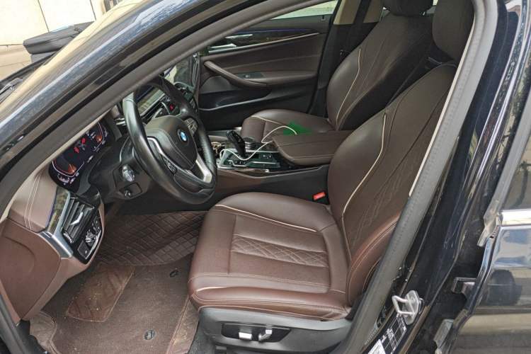 Used BMW 5 Series 2022 Restyled 525Li M Sport Package Left Front Seat