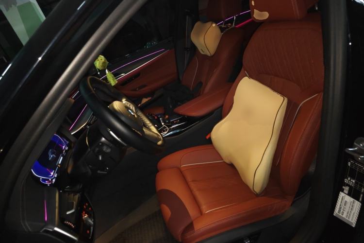 Used BMW 5 Series 2022 Revised Version 3 530Li Luxury Edition M Sport Package Left Front Seat