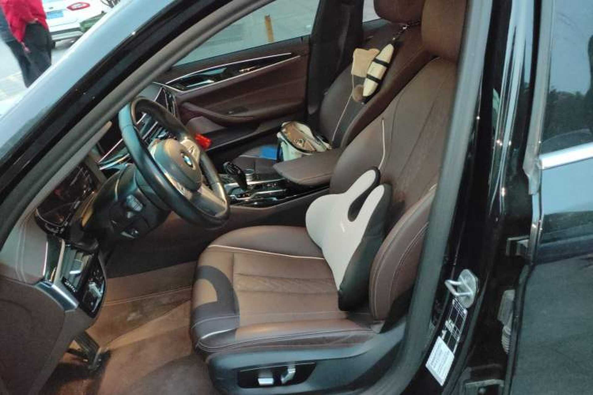Used BMW 5 Series 2022 Second Facelift 525Li M Sport Package Left Front Seat