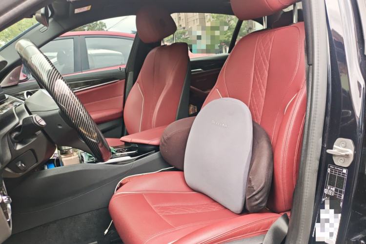 Used BMW 5 Series 2022 Restyled 525Li M Sport Package Left Front Seat