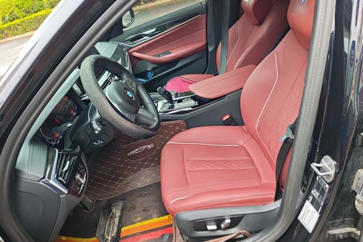 Used BMW 5 Series 2022 Second Facelift 525Li M Sport Package Left Front Seat
