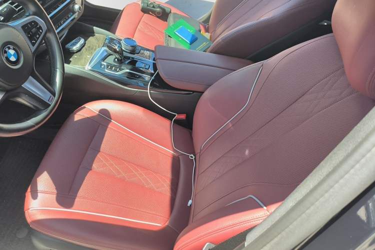 Used BMW 5 Series 2022 525Li M Sport Package Left Front Seat