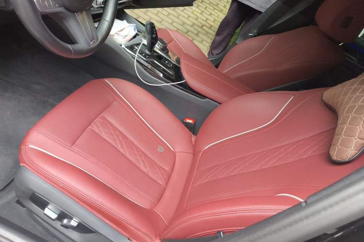 Used BMW 5 Series 2022 Restyled 525Li M Sport Package Left Front Seat