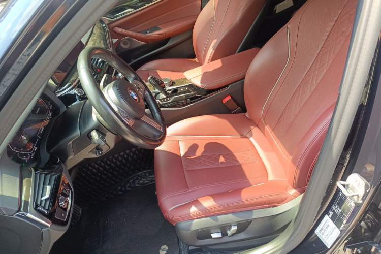 Used BMW 5 Series 2022 Second Facelift 525Li M Sport Package Left Front Seat