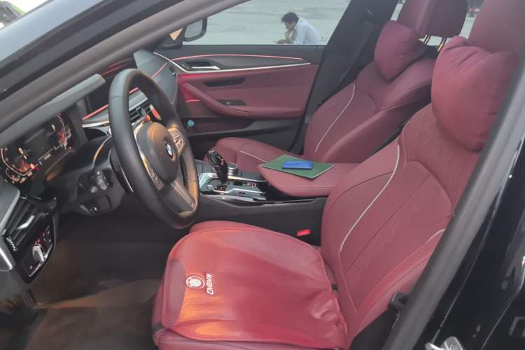 Used BMW 5 Series 2022 Revised Version 3 530Li Luxury Edition M Sport Package Left Front Seat