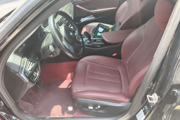 Used BMW 5 Series 2022 Second Facelift 525Li M Sport Package Left Front Seat