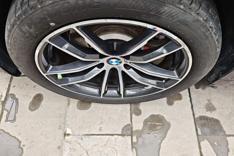 Used BMW 5 Series 2022 Restyled 525Li M Sport Package Left Front Wheel Hub