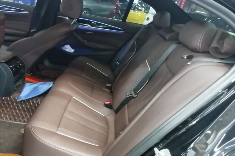 Used BMW 5 Series 2022 Second Facelift 525Li M Sport Package Left Rear Seat