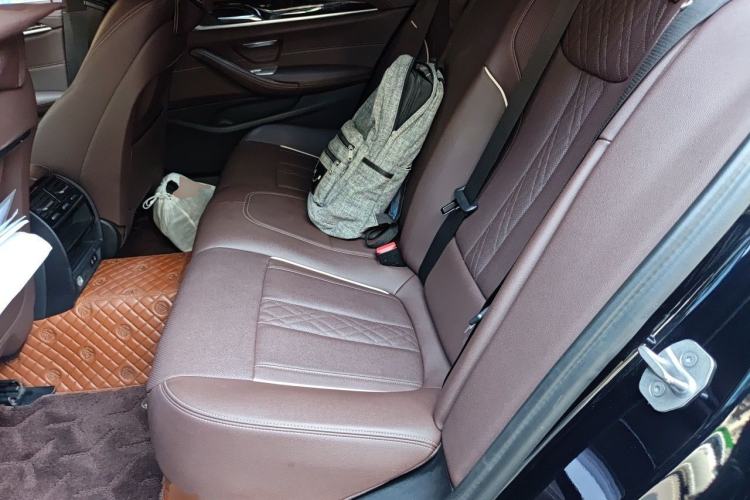 Used BMW 5 Series 2022 Restyled 525Li M Sport Package Left Rear Seat