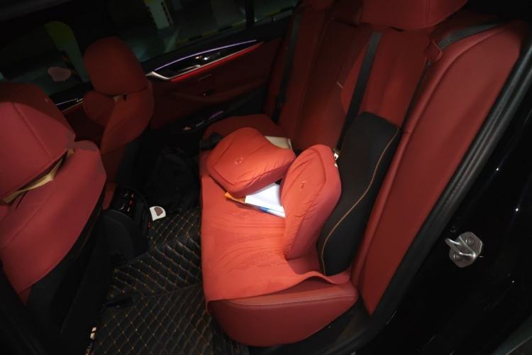 Used BMW 5 Series 2022 Second Facelift 525Li M Sport Package Left Rear Seat