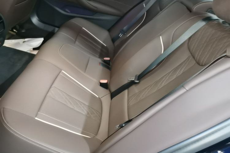 Used BMW 5 Series 2022 Second Facelift 525Li M Sport Package Left Rear Seat