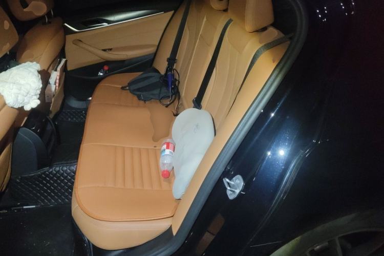 Used BMW 5 Series 2022 Restyled 525i M Sport Package Left Rear Seat