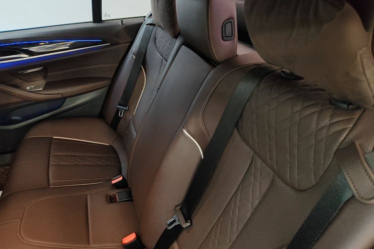 Used BMW 5 Series 2022 Restyled 525Li M Sport Package Left Rear Seat