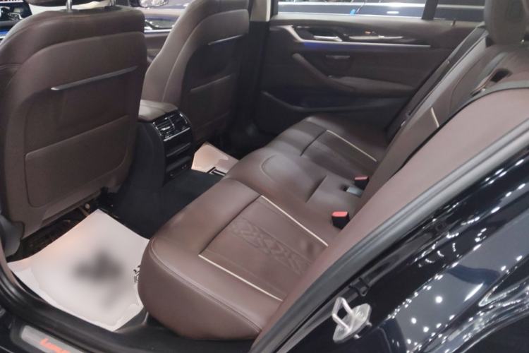 Used BMW 5 Series 2022 Restyled 525Li Luxury Package Left Rear Seat