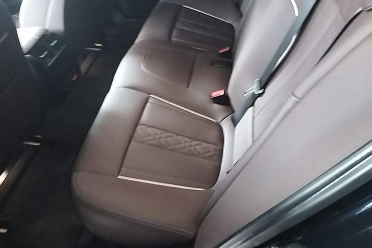Used BMW 5 Series 2022 Second Facelift 525Li M Sport Package Left Rear Seat