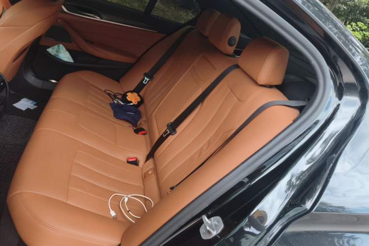 Used BMW 5 Series 2022 Second Facelift 530i M Sport Package Left Rear Seat