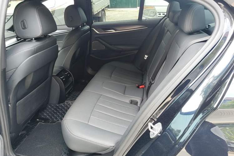 Used BMW 5 Series 2022 Second Facelift 530i Sport Line with M Sport Package Left Rear Seat