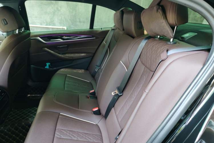 Used BMW 5 Series 2022 Second Facelift 525Li M Sport Package Left Rear Seat