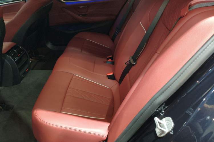 Used BMW 5 Series 2022 Second Facelift 525Li M Sport Package Left Rear Seat
