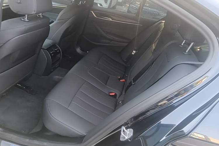 Used BMW 5 Series 2022 Second Facelift 525i M Sport Package Left Rear Seat