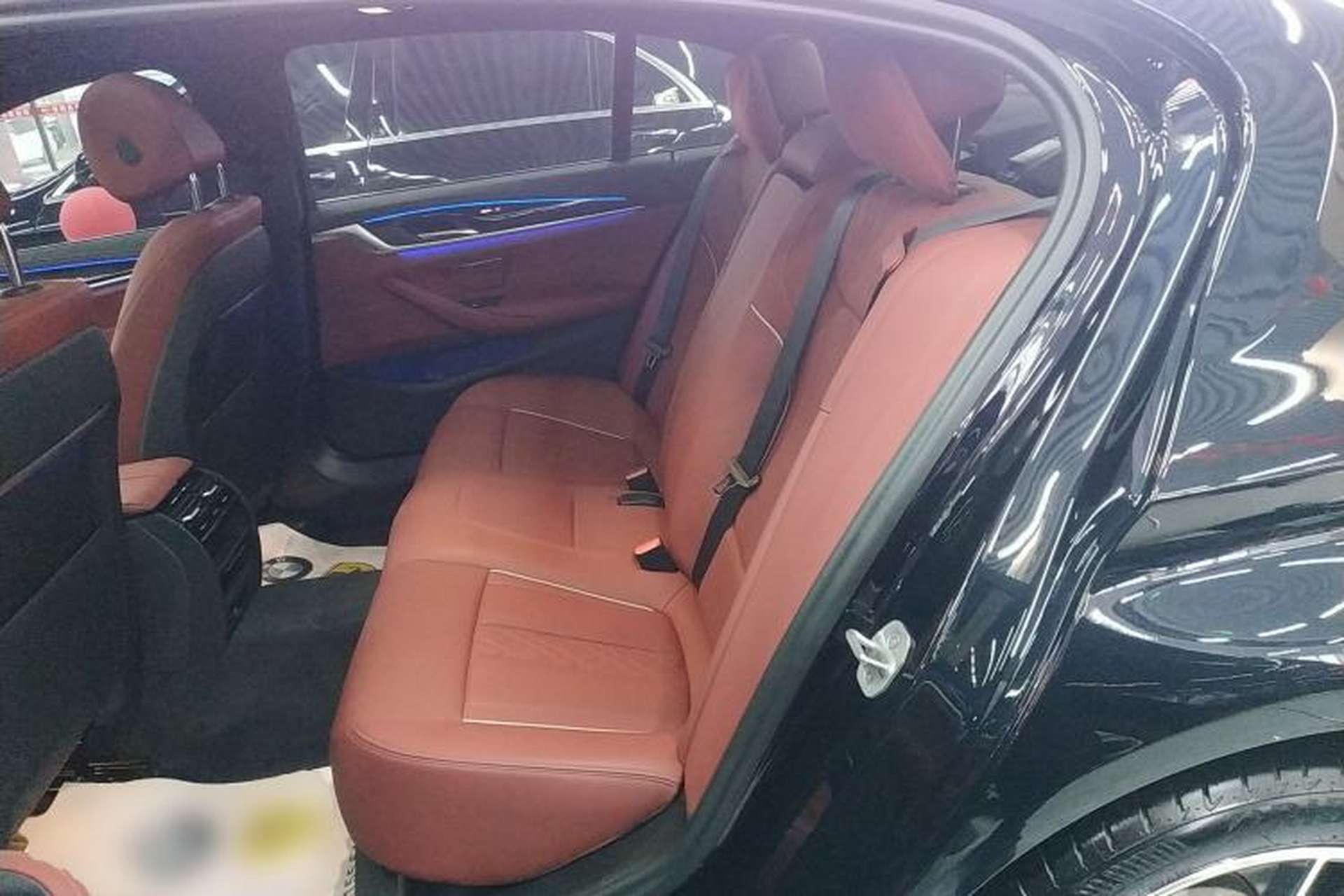 Used BMW 5 Series 2022 Second Facelift 525Li M Sport Package Left Rear Seat