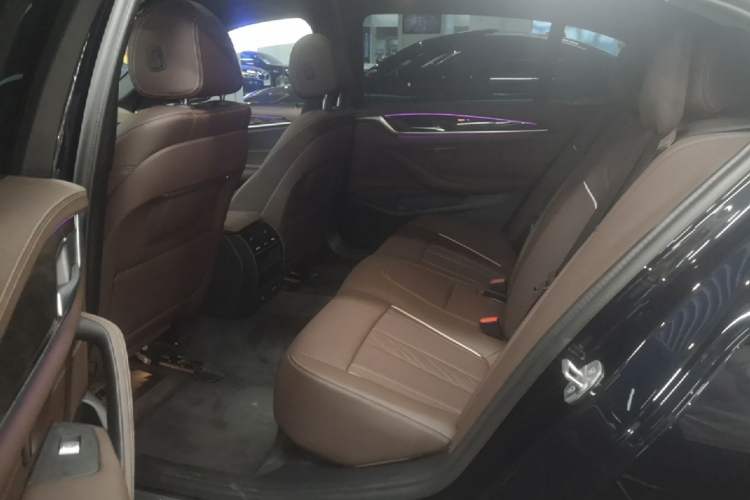 Used BMW 5 Series 2022 Restyled 525Li M Sport Package Left Rear Seat